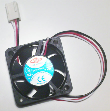Lüfter (Dynatron DF124010BM, 40x40x10 mm, 12VDC)